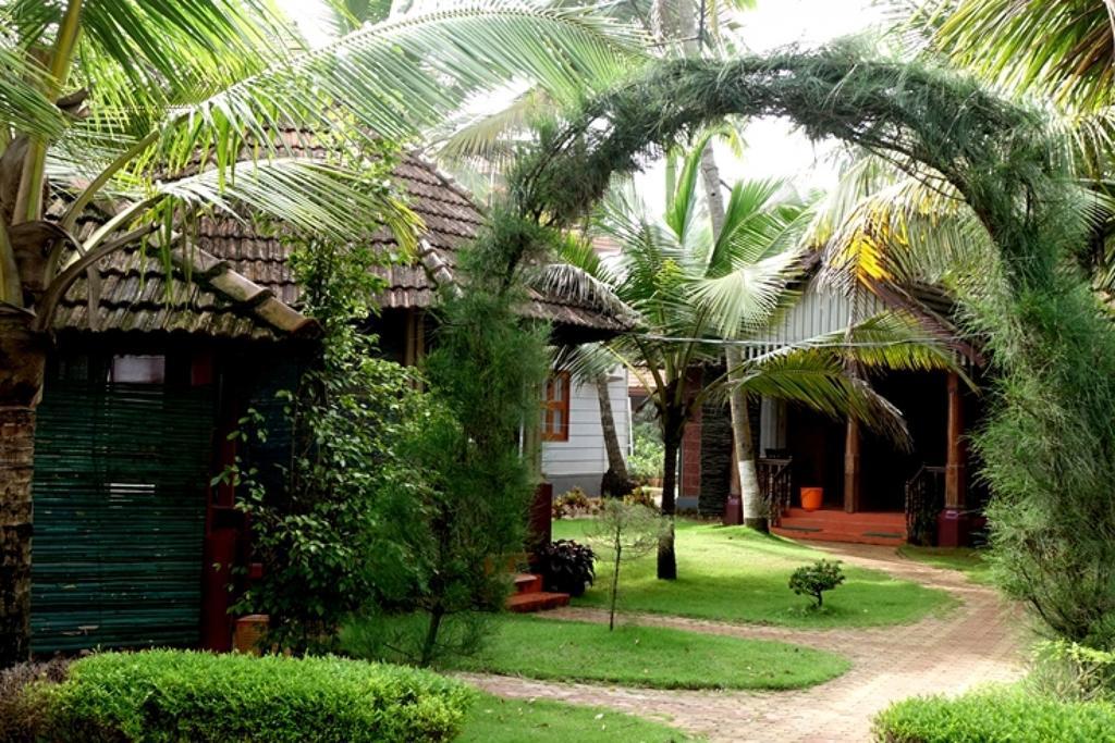 Pranav Beach Resort Kannur Extérieur photo